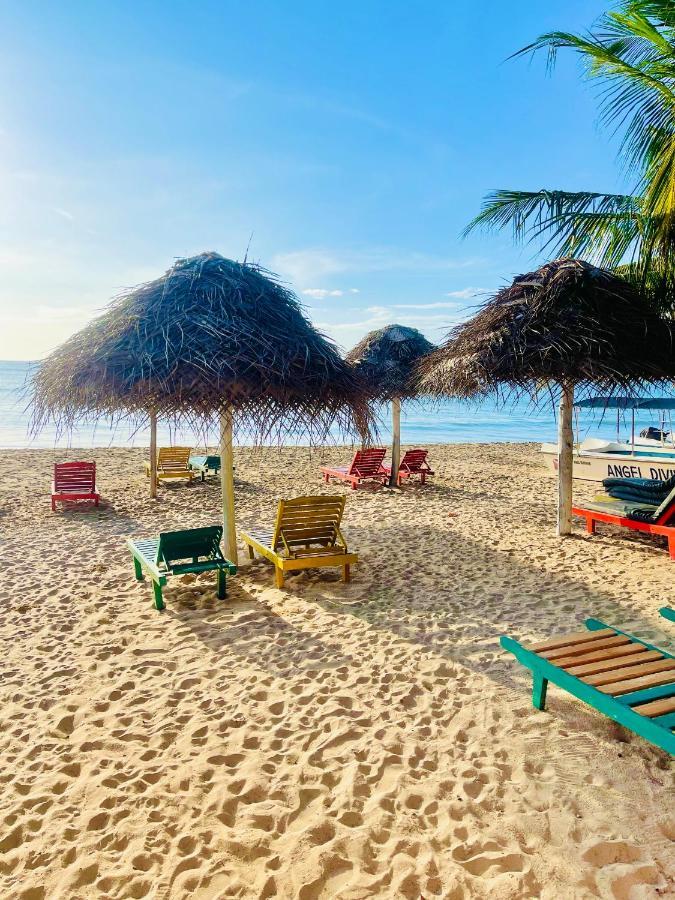 Golden Beach Cottages Trincomalee Εξωτερικό φωτογραφία