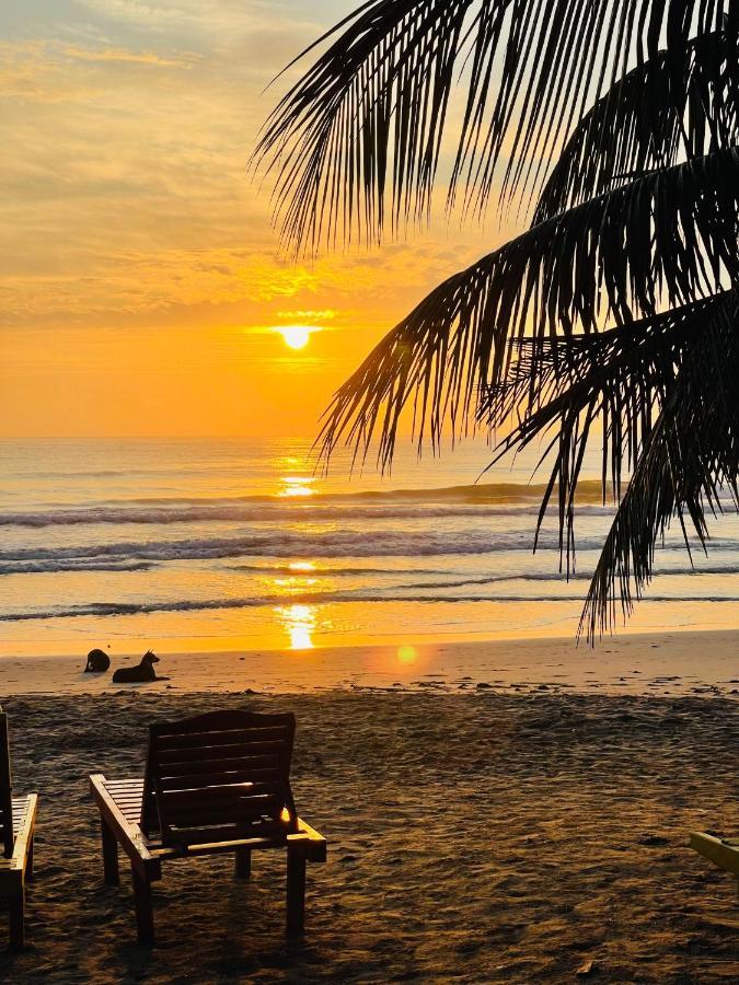 Golden Beach Cottages Trincomalee Εξωτερικό φωτογραφία