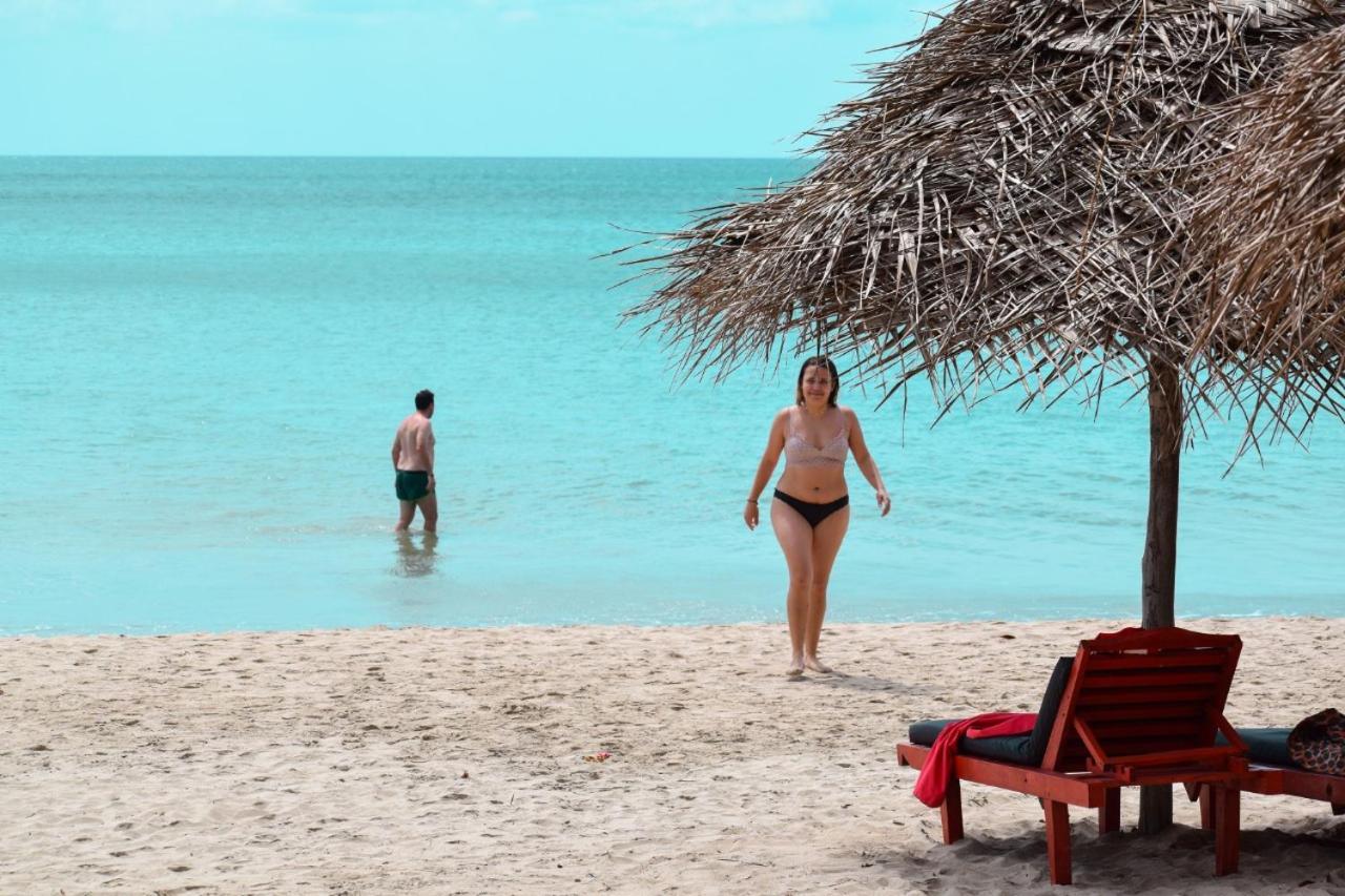 Golden Beach Cottages Trincomalee Εξωτερικό φωτογραφία