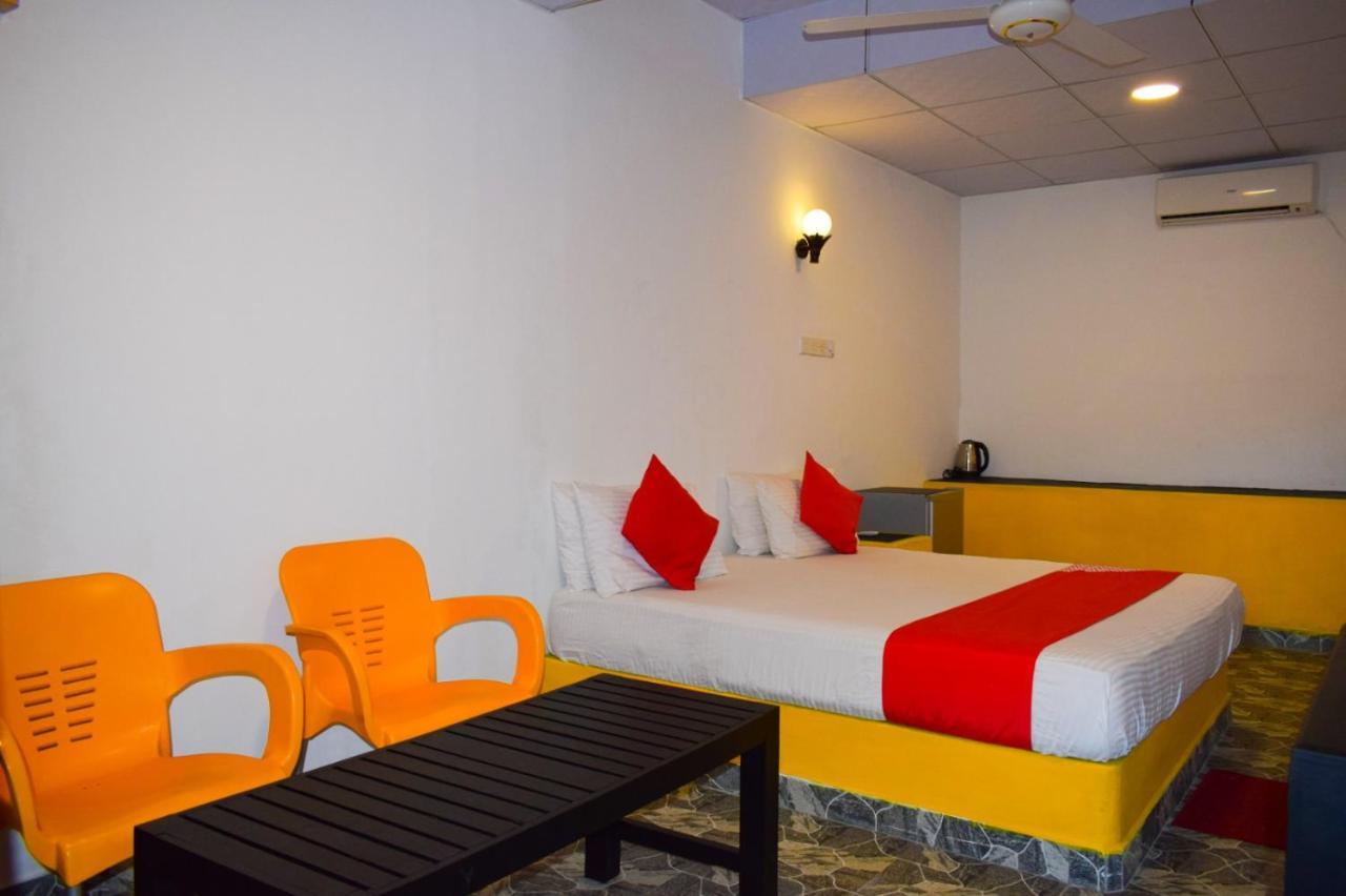Golden Beach Cottages Trincomalee Εξωτερικό φωτογραφία