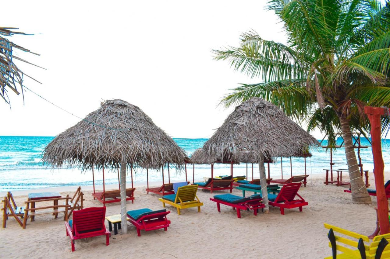 Golden Beach Cottages Trincomalee Εξωτερικό φωτογραφία
